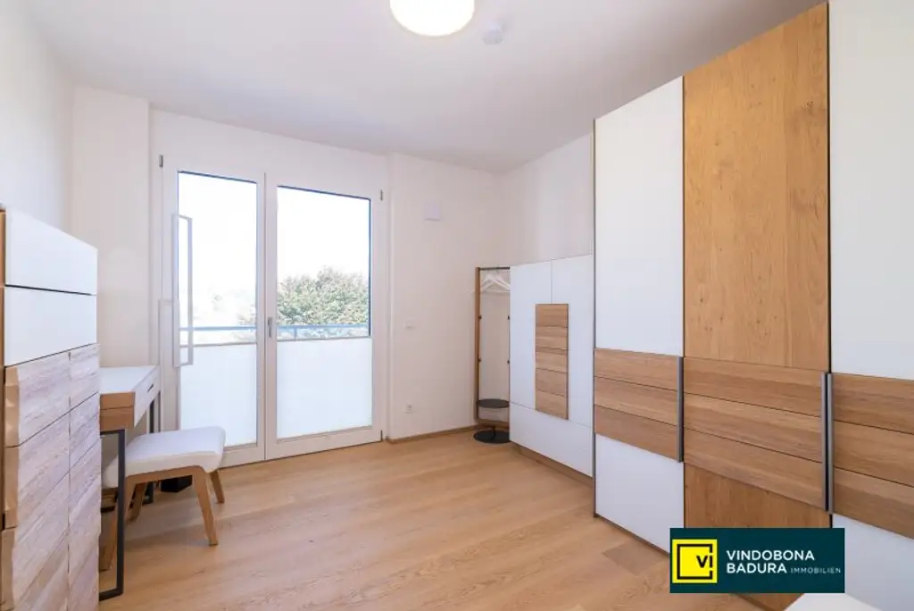 Wohnjuwel in Hietzing: Großzügige 5-Zimmer Wohnung mit Balkonterrassen, Fernblick & Garagenplatz