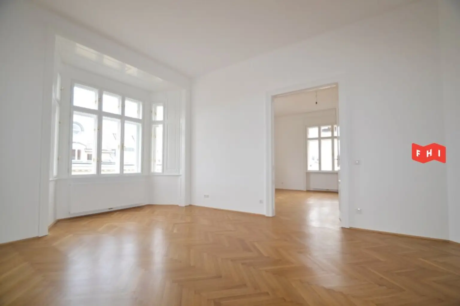 Unbefristete 4 Zimmer Stilaltbauwohnung Nähe Lycèe Francais & Palais Liechtenstein