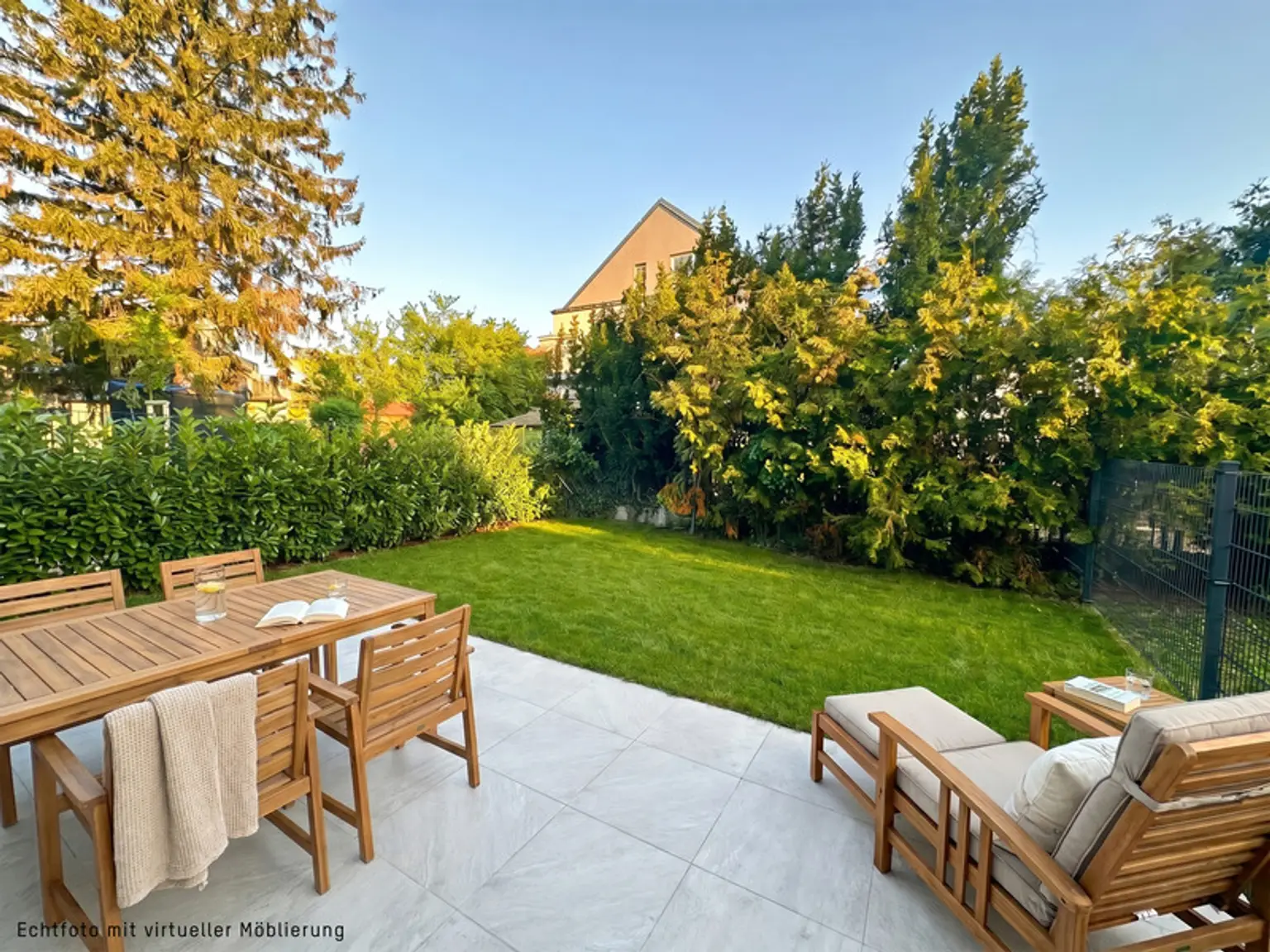 Ostterrasse