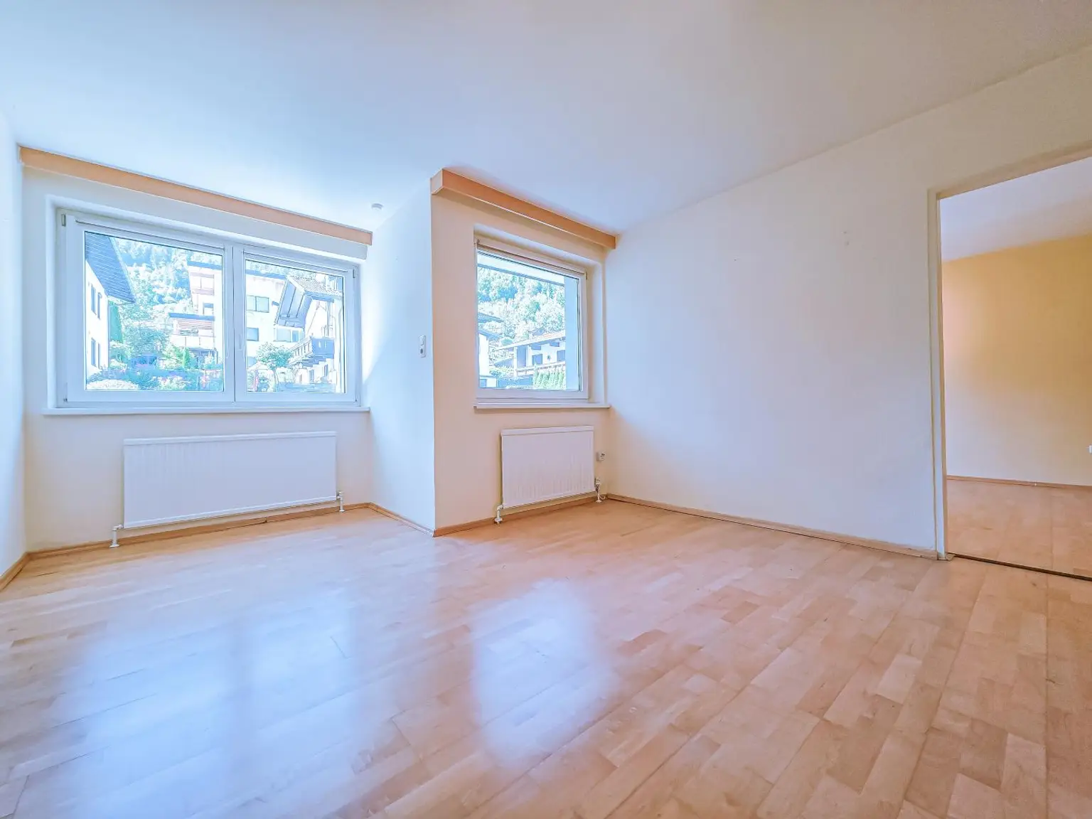 Gepflegte 2-Zimmer-Wohnung mit herrlichem Balkon in Aussichtslage in Fiecht!
