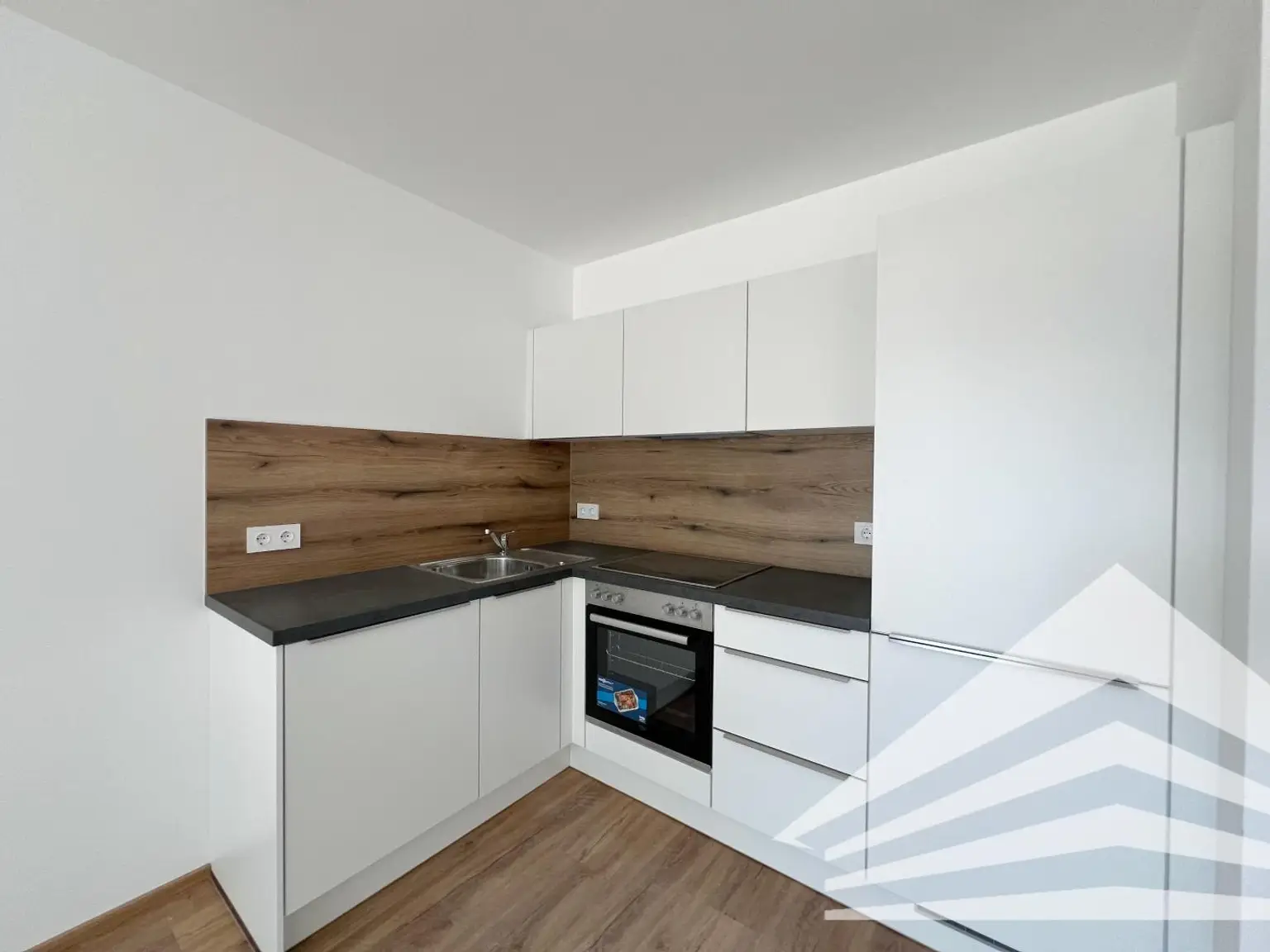 Perfekt aufgeteilte 2-Zimmer Wohnung mit großem Balkon in Puchenau!