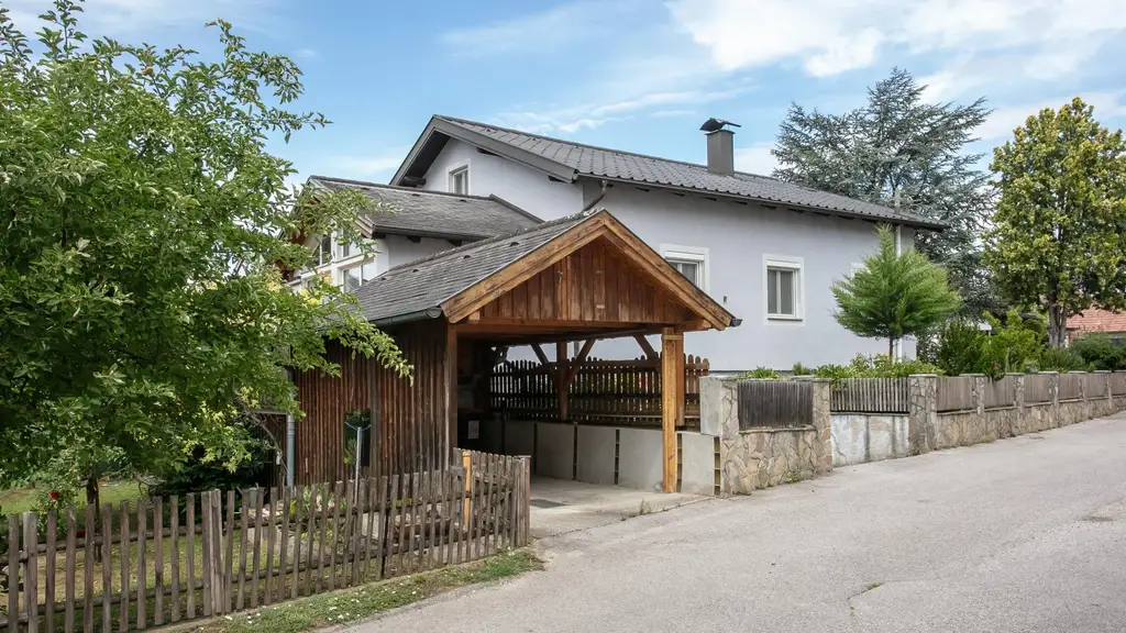 PROVISIONFREI! Viel Platz & Gartenidylle –  in Engabrunn