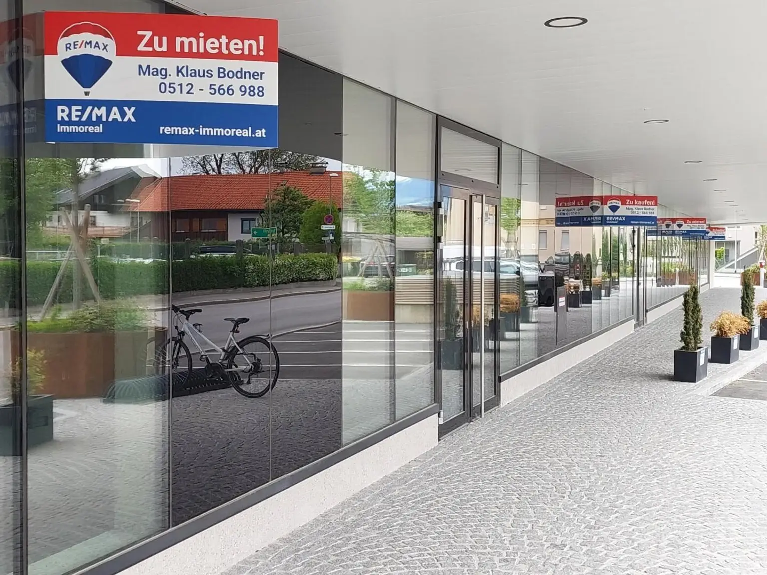 Geschäftsfront