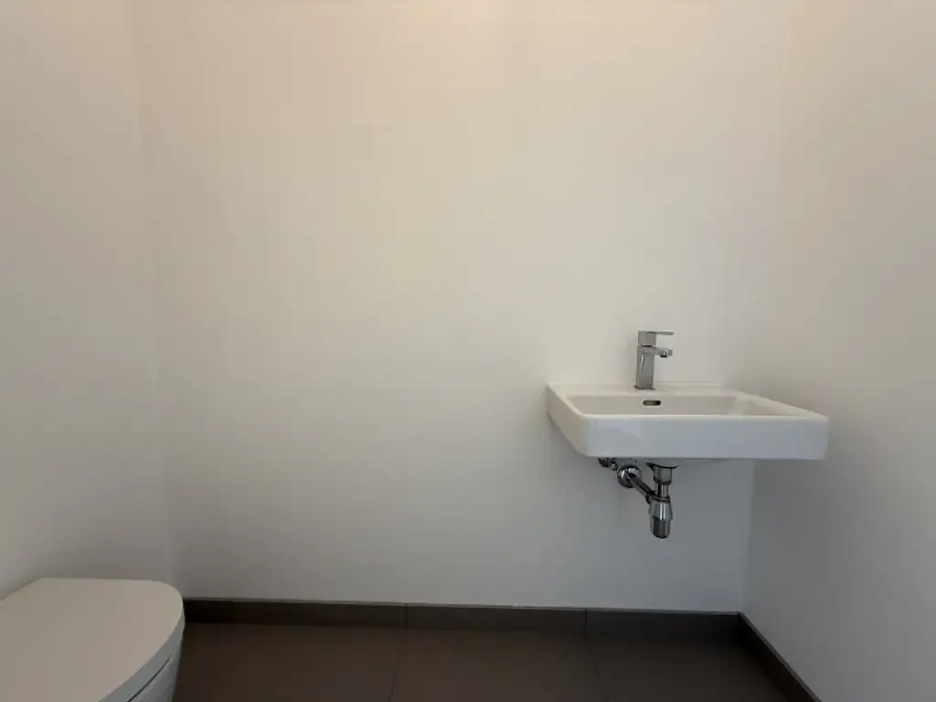 BELGHOFERHAUS 42 - Exklusive 3-Zimmer Penthousewohnung mit direktem Liftzugang und Klimageräten sowie eigener Dachterrasse