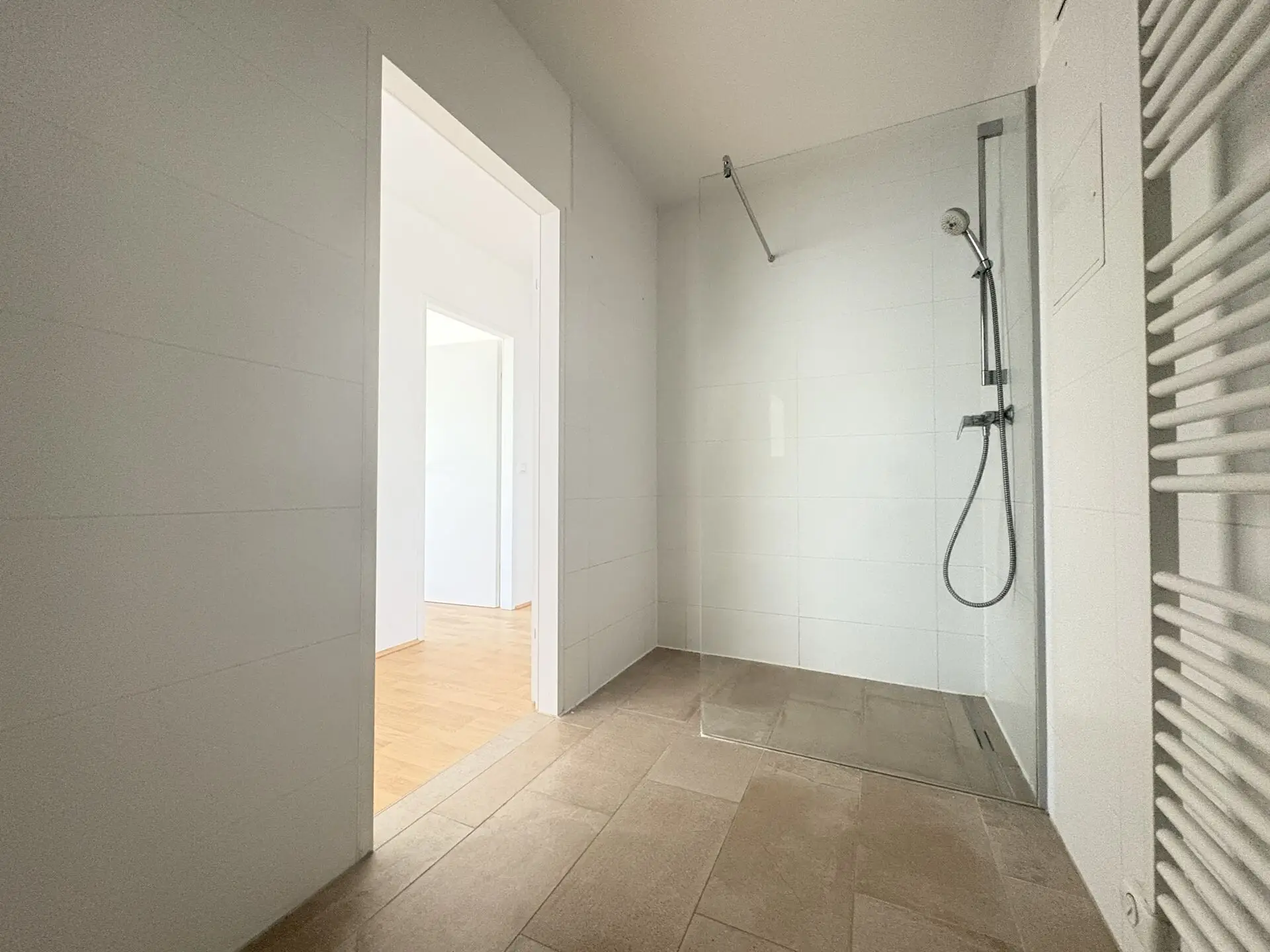 20251107_122557997_iOS