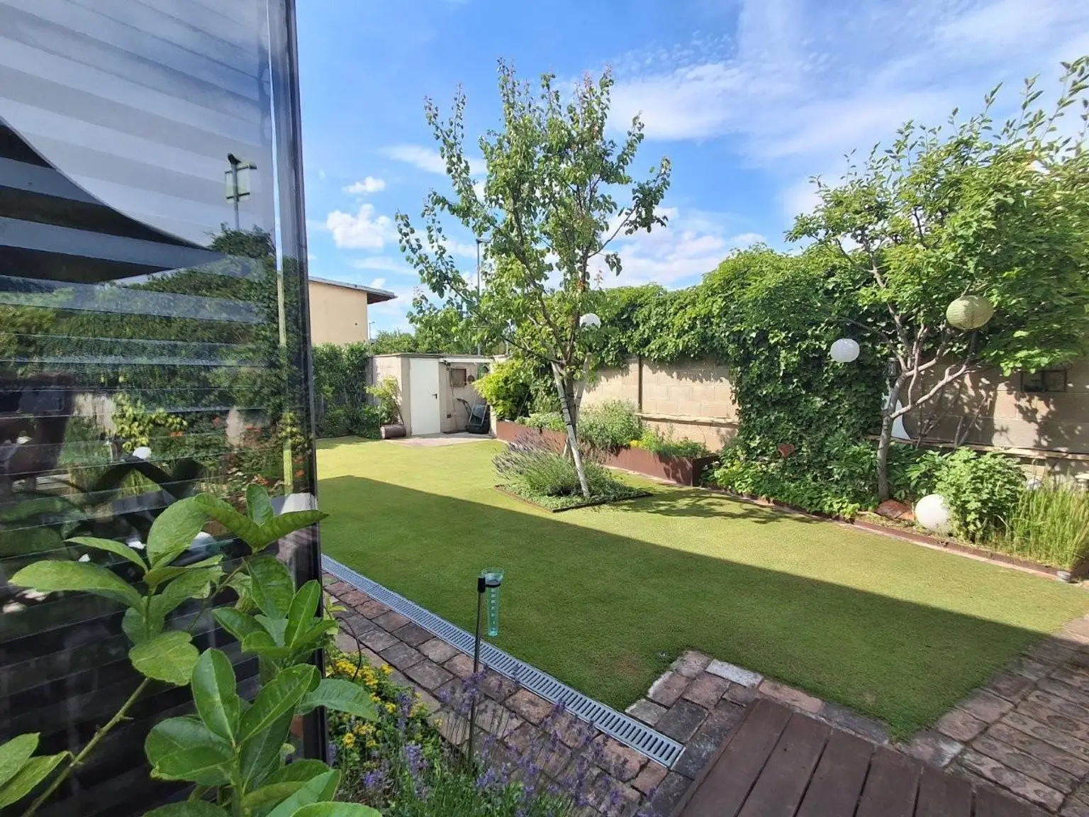 26 Garten Spielwiese 1220
