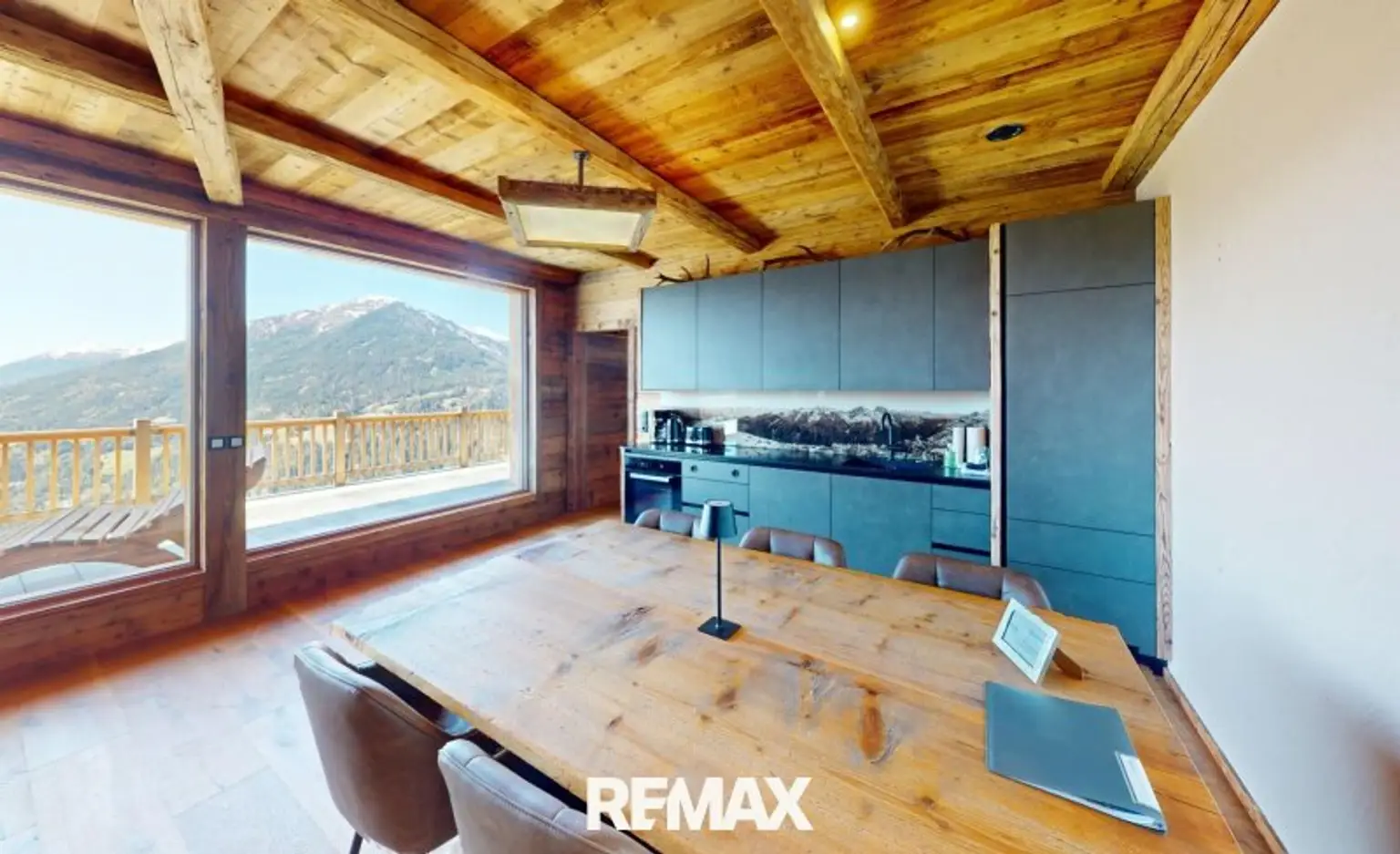 Chalet - Puschlin - Koch & Essbereich