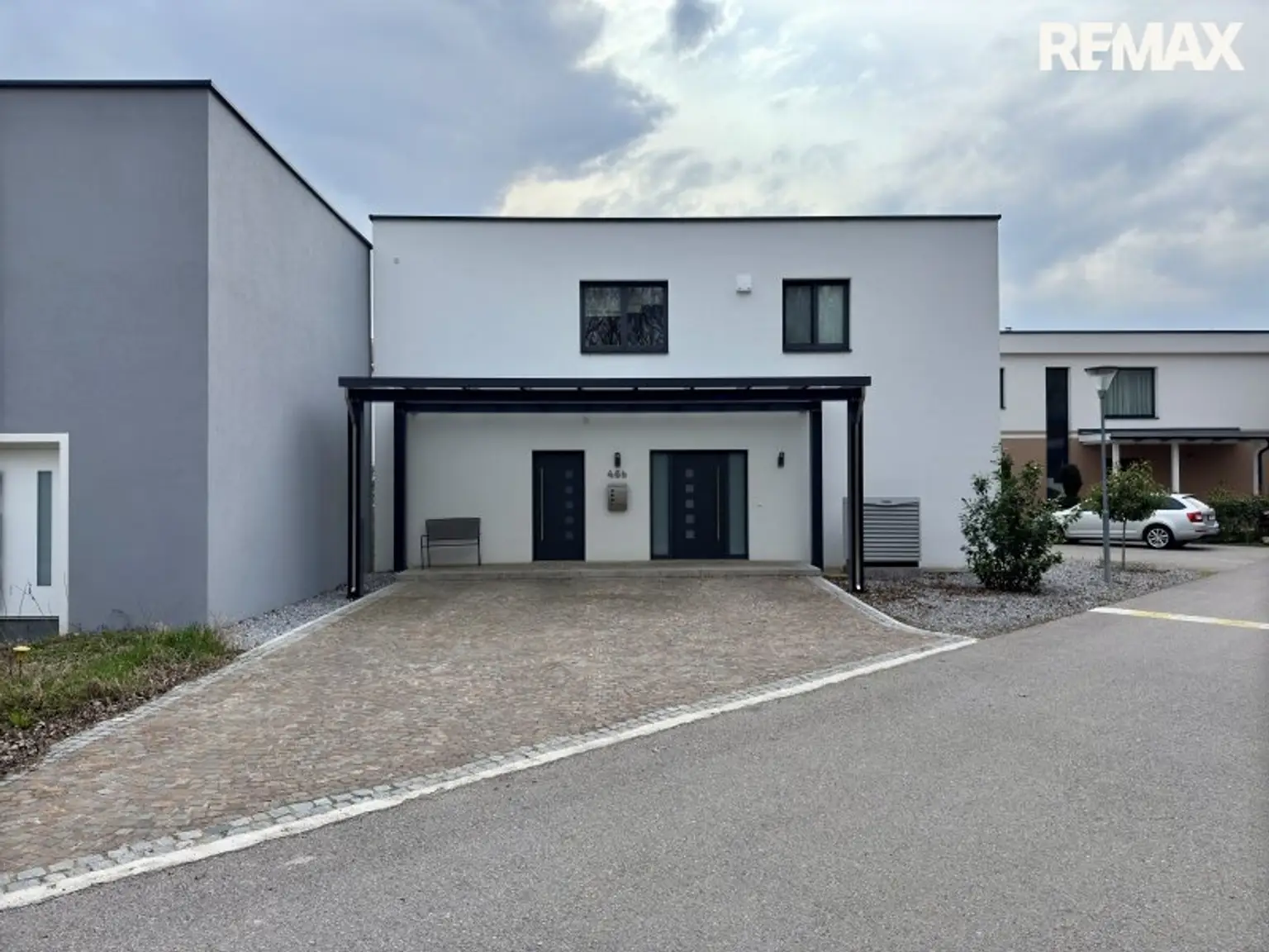 Seeluft - Einfamilienhaus auf Pachtgrund mit ca. 189 m² Wfl. am Neudörflersee zu kaufen!