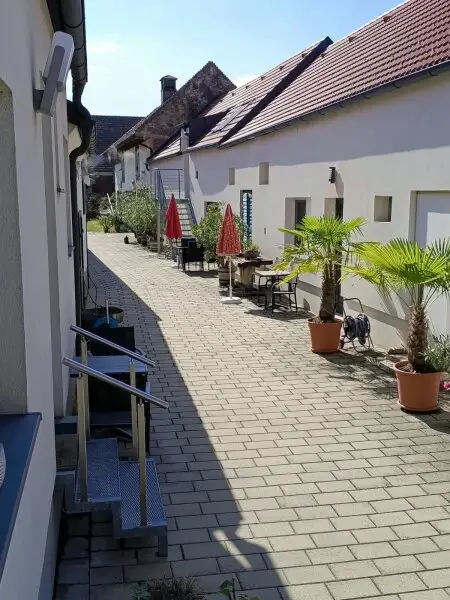 Streckenhof Eingang Wohnung