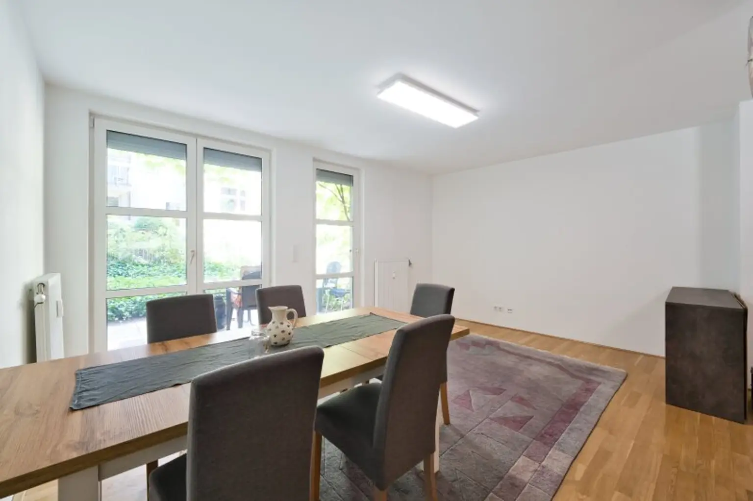 Renovierte 2,5-Zimmer-Wohnung mit Terrasse & Gartenidylle – ruhig wohnen, zentral leben