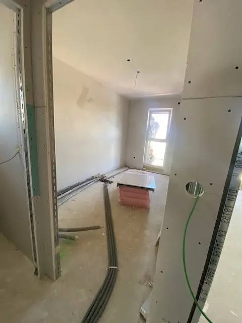 Moderne Doppelhaushälfte in Parndorf: Erstbezug mit Garten und Terrasse!