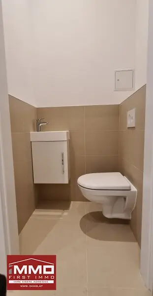 TOP-ERSTBEZUG! ERDGESCHOSSWOHNUNG MIT OPTIMALER AUSSTATTUNG UND AUFTEILUNG!