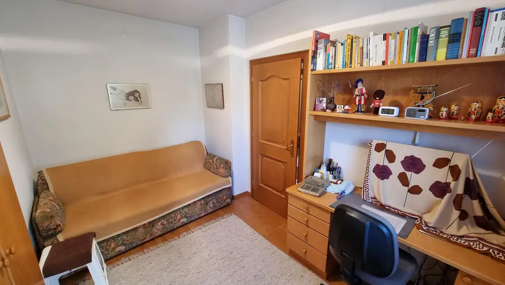 Gepflegter Bungalow mit großem Grundstück in Linsberg
