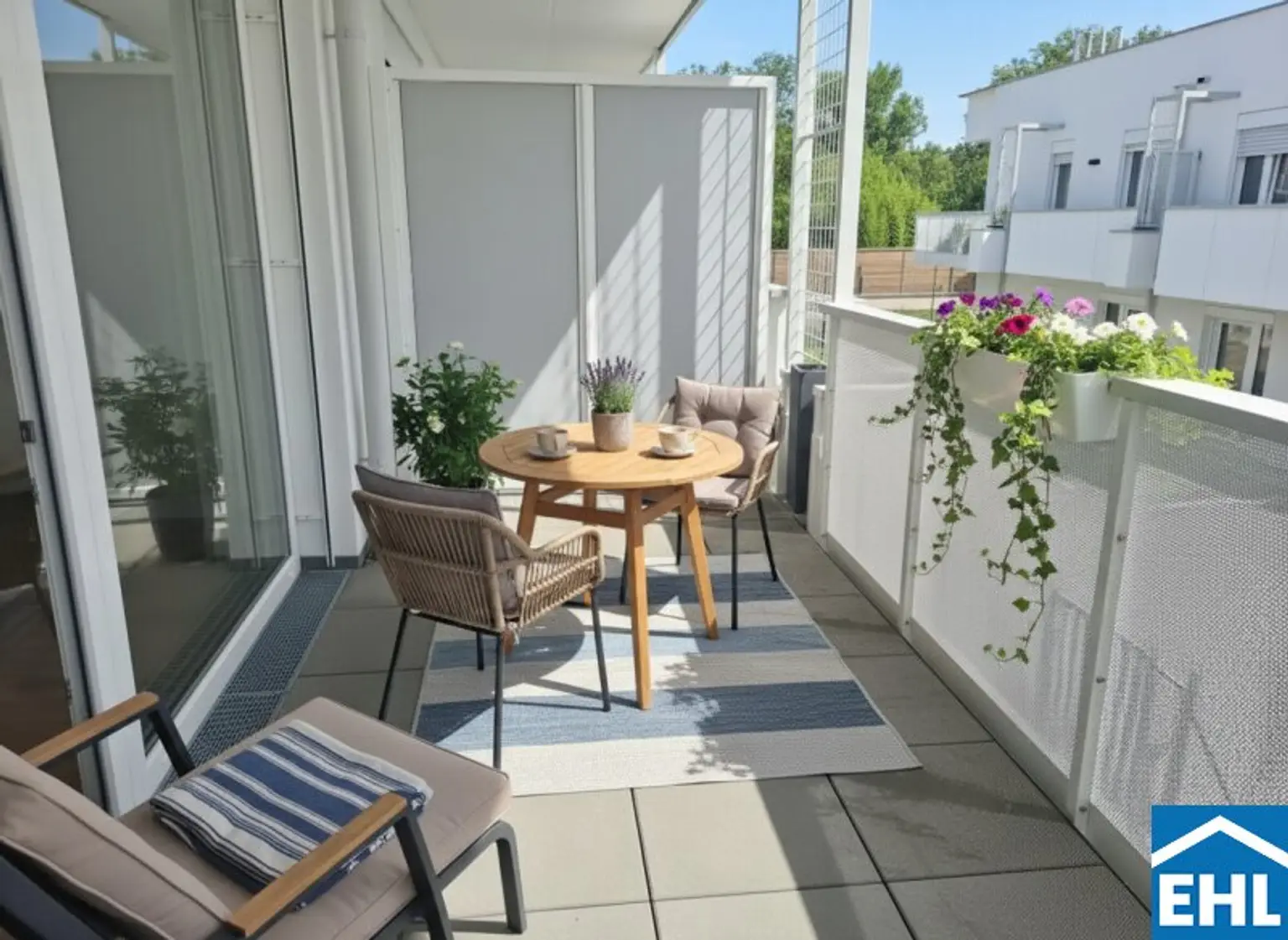 Ihr sonniges Zuhause inmitten der Weinberge – Wohnen, wo Träume reifen