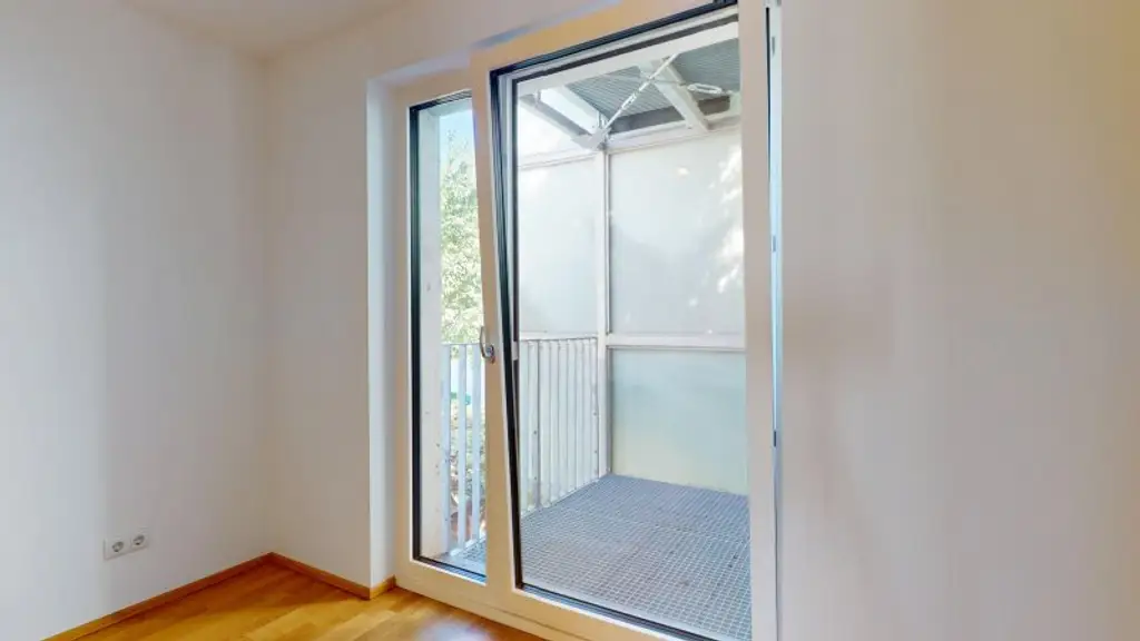 Achtung: Absoluter Top-Preis! Moderne 3-Zimmer-Wohnung mit Bürowidmung in der Nähe der U1 Kagraner Platz!
