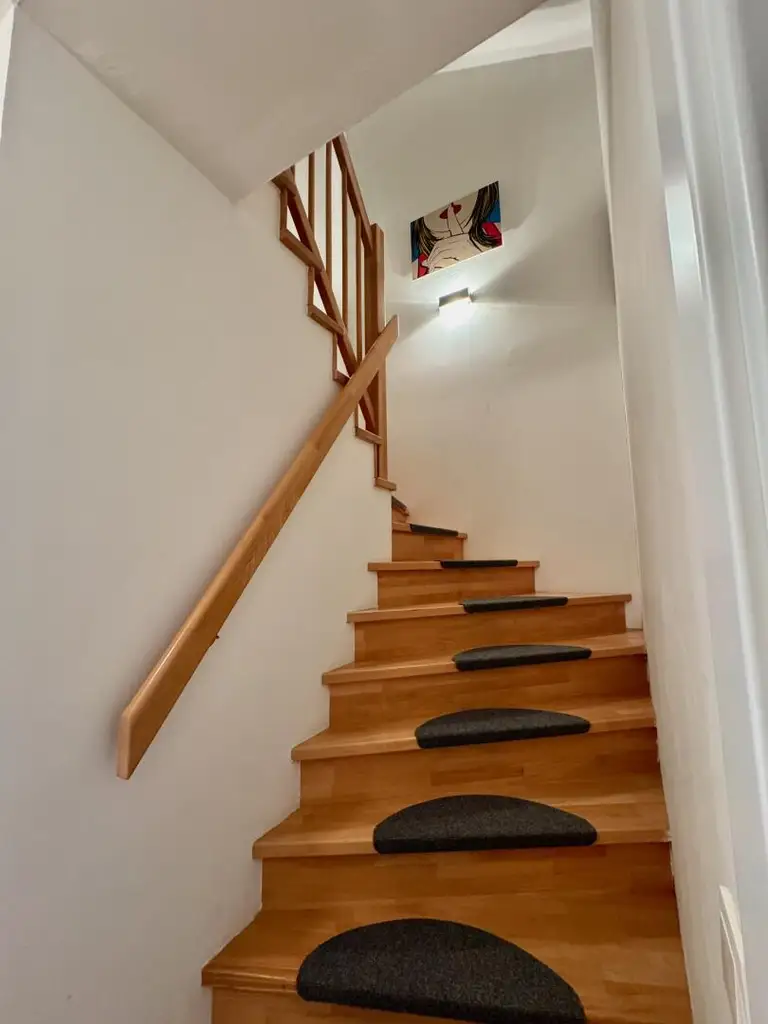 Pörtschach am Wörthersee - Charmante Dachgeschoss Maisonette 3 Zimmer Wohnung|Pörtschach am Wörthersee - Charming 3-room rooftop maisonette apartment