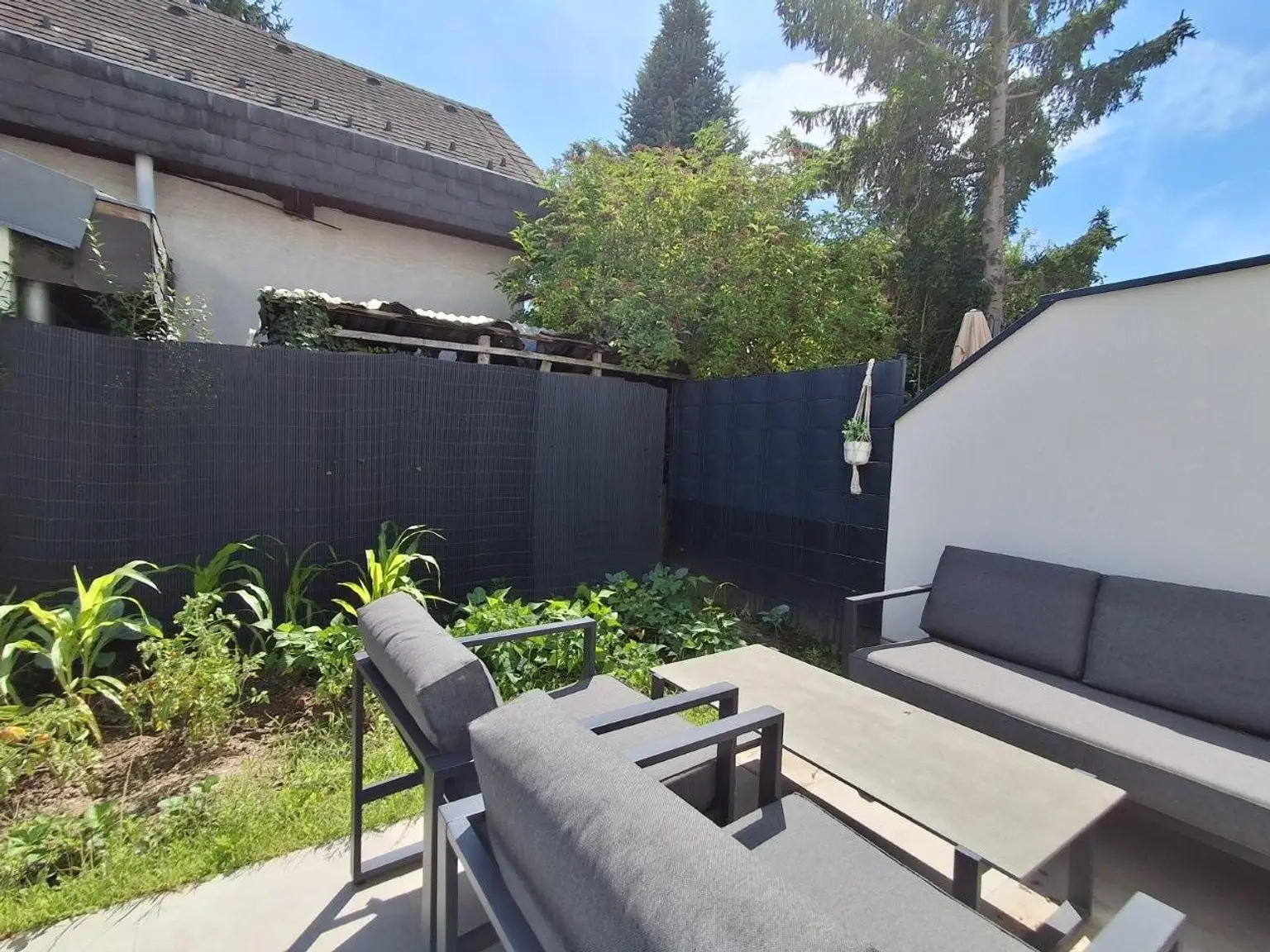 "Topmodern-ausgestattete Doppelhaushälfte nahe U1 Leopoldau"