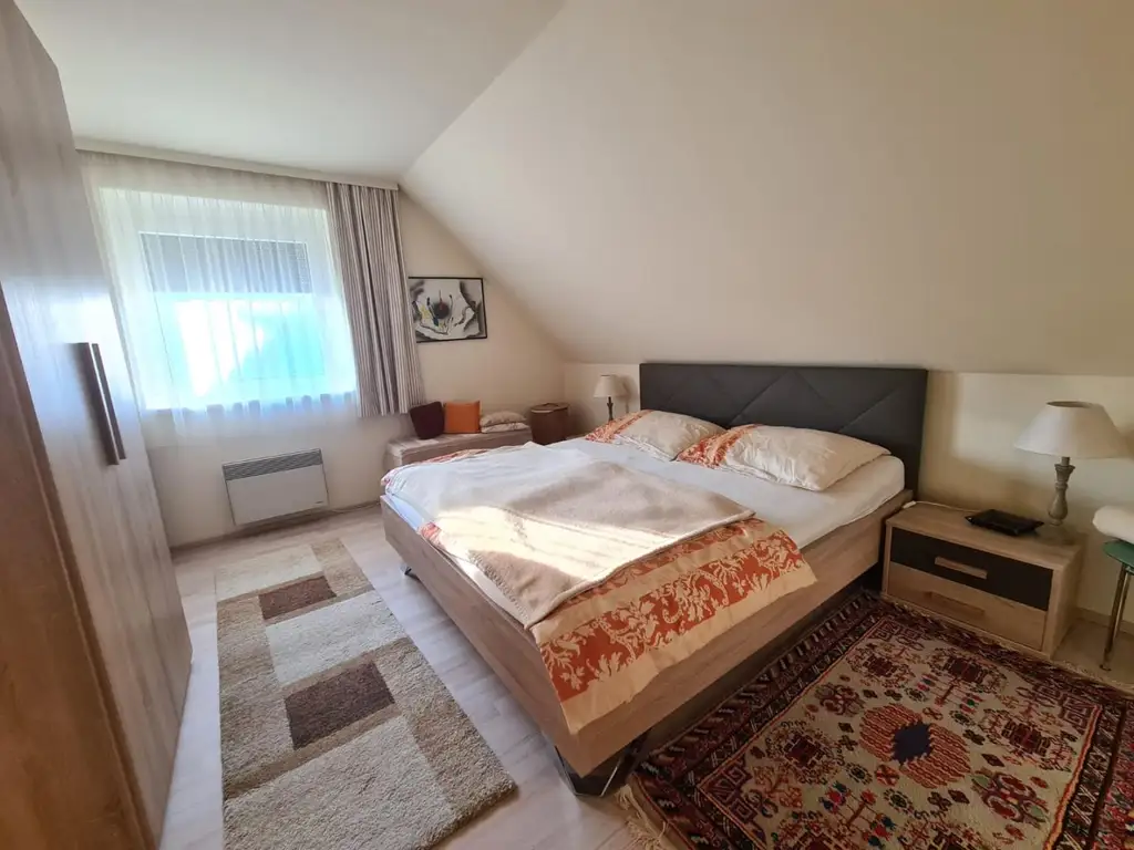 Einfamilienhaus mit wunderschöner Außenanlage in Tainach