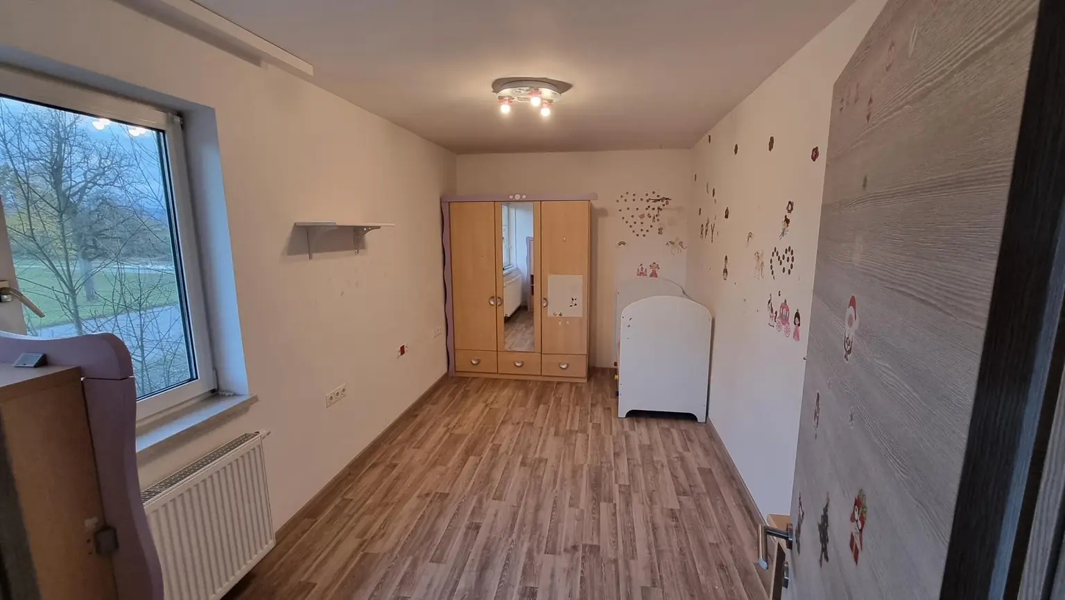 Mehrfamilienhaus in Völlerndorf– Wohnen und Leben auf großzügigem Raum