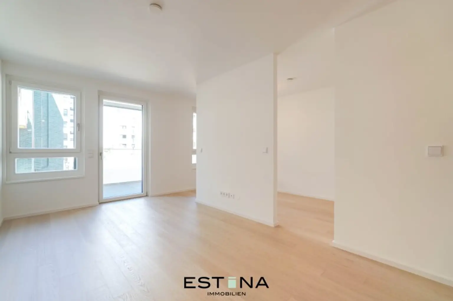 Provisionsfrei - Nahe Erholungsgebiet Wienerberg - Pärchenwohnung mit Balkon in Ruhelage