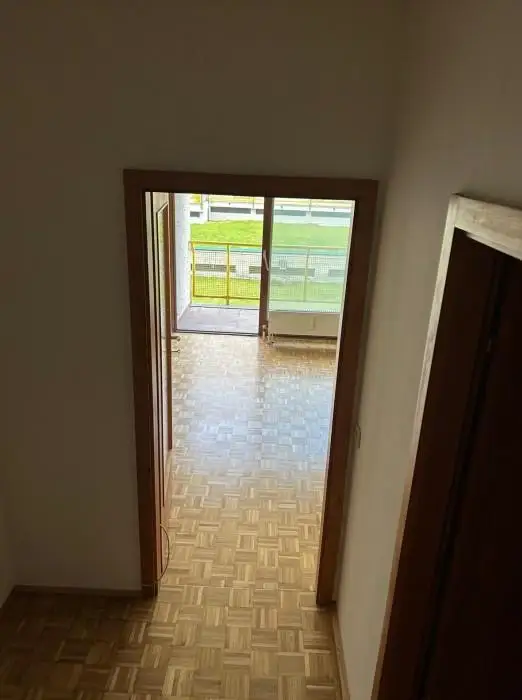 Wohnen am Traunsee - perfekte 28 m² Wohnung im Zentrum von Gmunden - mit ruhigem Balkon!