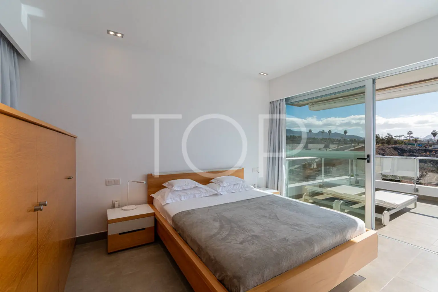 Apartment-La-Caleta-Bedroom-Tenerife- (6)