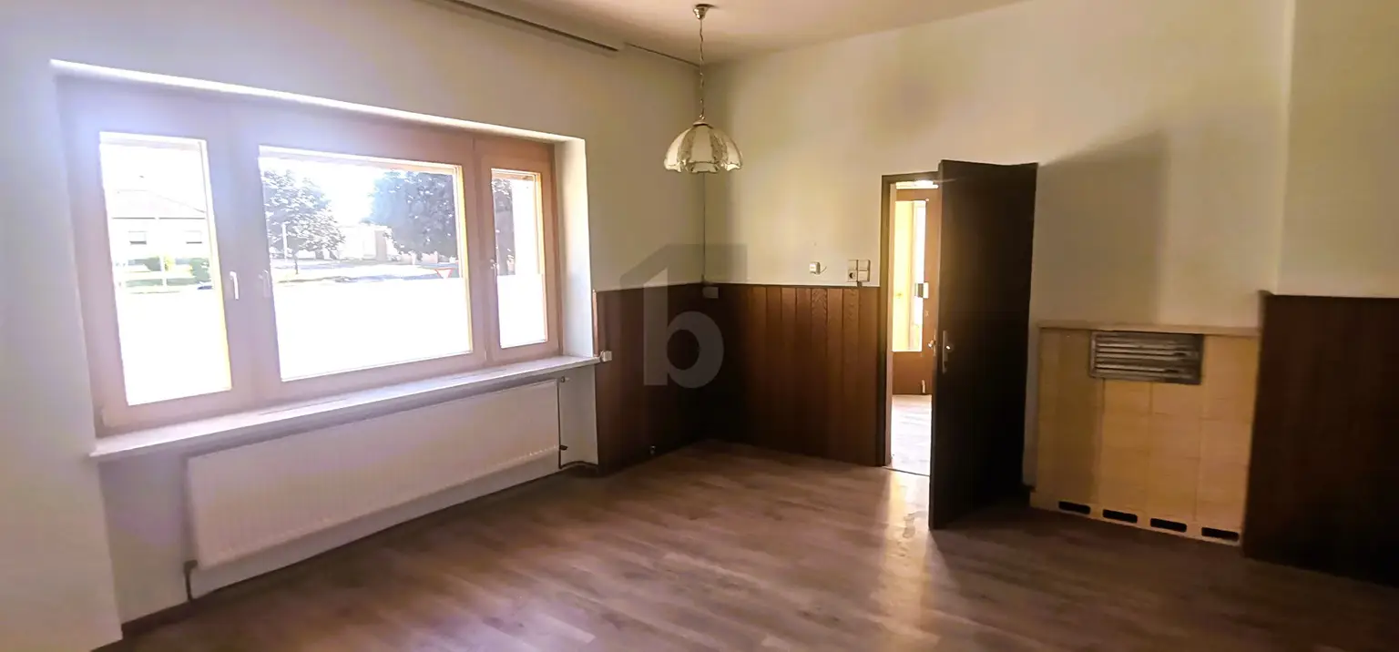 RAUCHENWARTH - BREITES SCHAUFENSTER - GROSSZÜGIGE BÜRO/ARBEITS/LAGERFLÄCHE