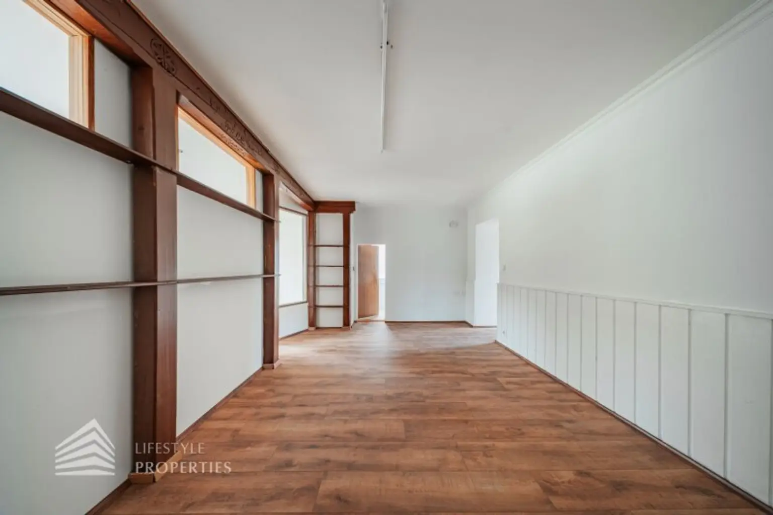 Großzügige Wohnung mit Terrasse in zentraler Lage von Horn