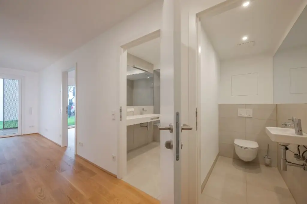 EDUART-Die Kunst des Wohnens: Hochwertiger 2-Zimmer NEUBAU-ZWEITBEZUG mit 15m² Garten und 10m² Terrasse! (8/7)