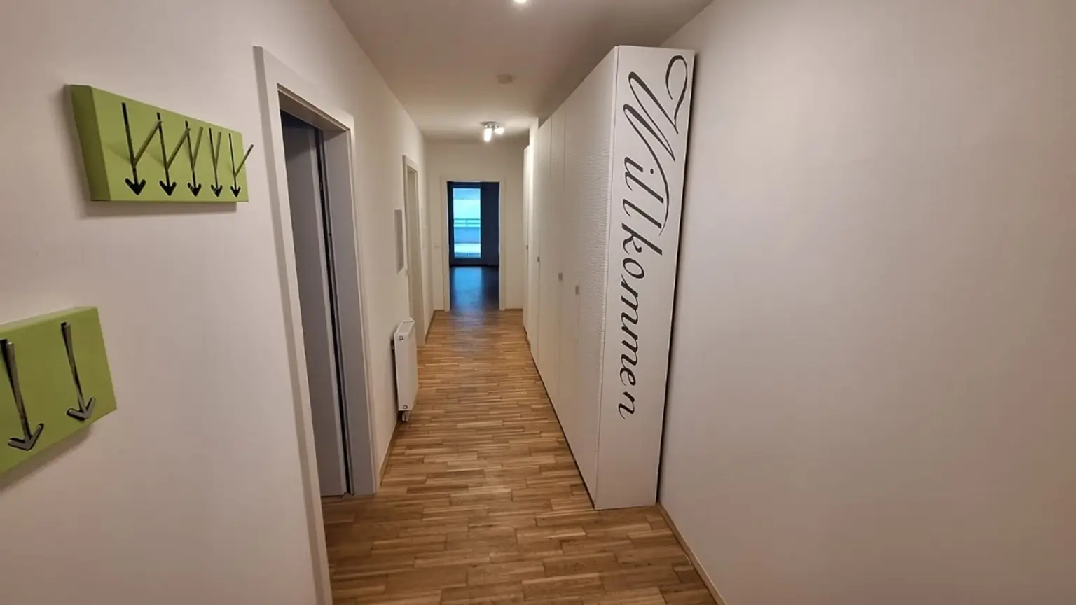 Rr | ++ HOCHWERTIG & GERÄUMIG ++ VIER Zimmer mit großer TERRASSE | Prima Service Immobilien