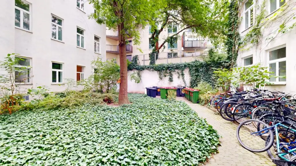 Große und klassisch schöne Altbau-Wohnung | 5 Zimmer | 2 Bäder | Lift | am Liechtensteinpark