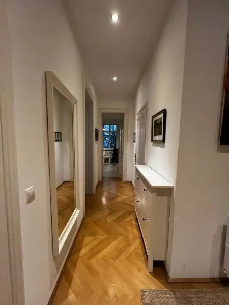 Gepflegte und ruhige Hochparterre Wohnung Nähe Alois Drasche Park
