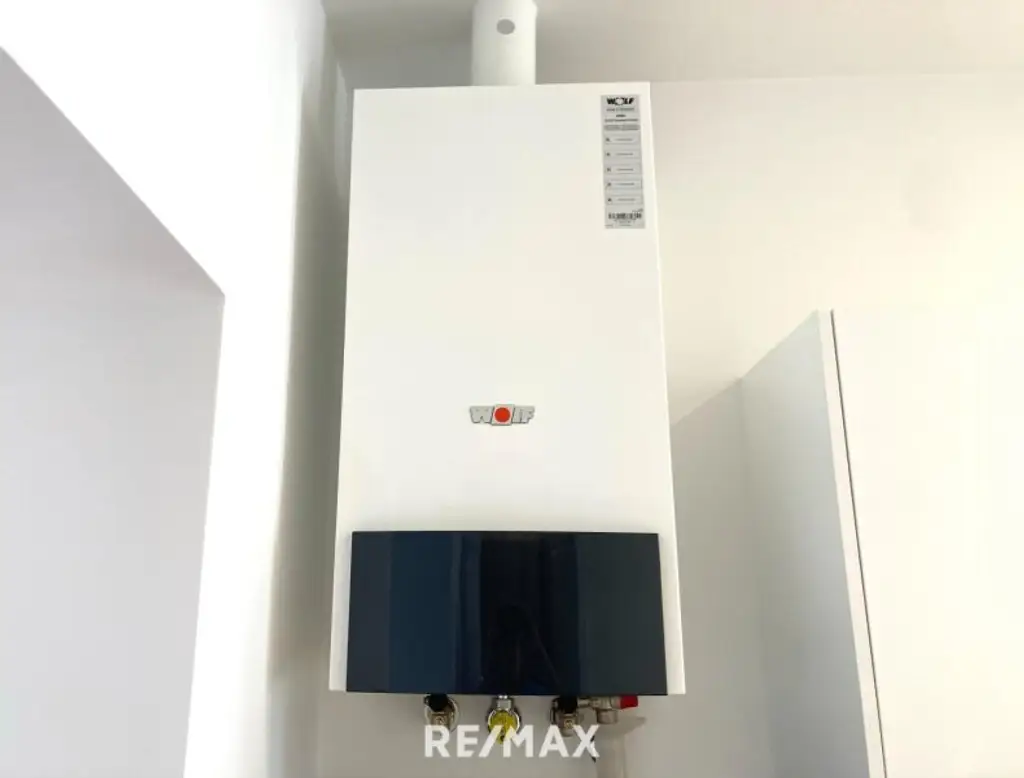 Perfekt geschnitten: Frisch sanierte 3-Zimmerwohnung in bester Lage in 1150 Wien