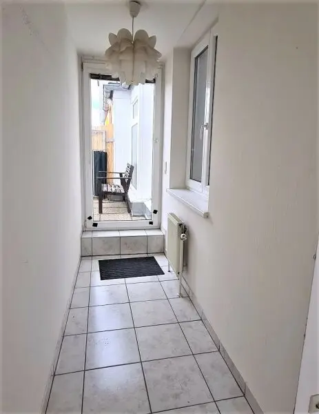 DACHGESCHOSS, AUGARTEN-NÄHE, 87 m² Maisonette mit 10 m2 Terrasse, Wohnküche, 2 Zimmer, Galerie, 2 Bäder, Rembrandtstraße