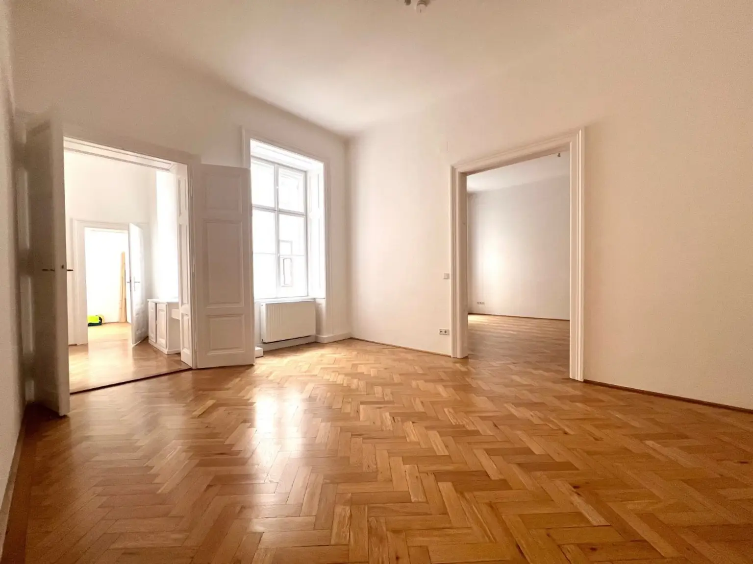 5 | ++ SALZGRIES 1010 WIEN ++ TRAUMHAFTE ALTBAUWOHNUNG | Prima Service Immobilien