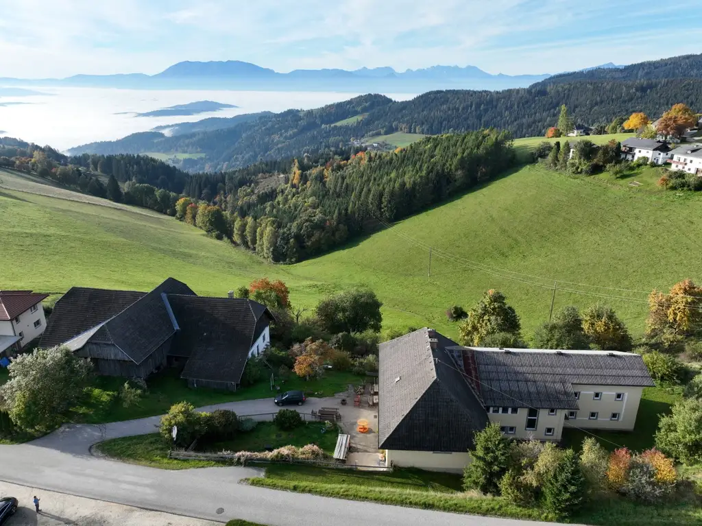 Gästehaus mit 10 Zimmern, privater Wohnung, Restaurant inklusive moderner Gastroküche und Nebengebäude – Ihre perfekte Investitionsmöglichkeit