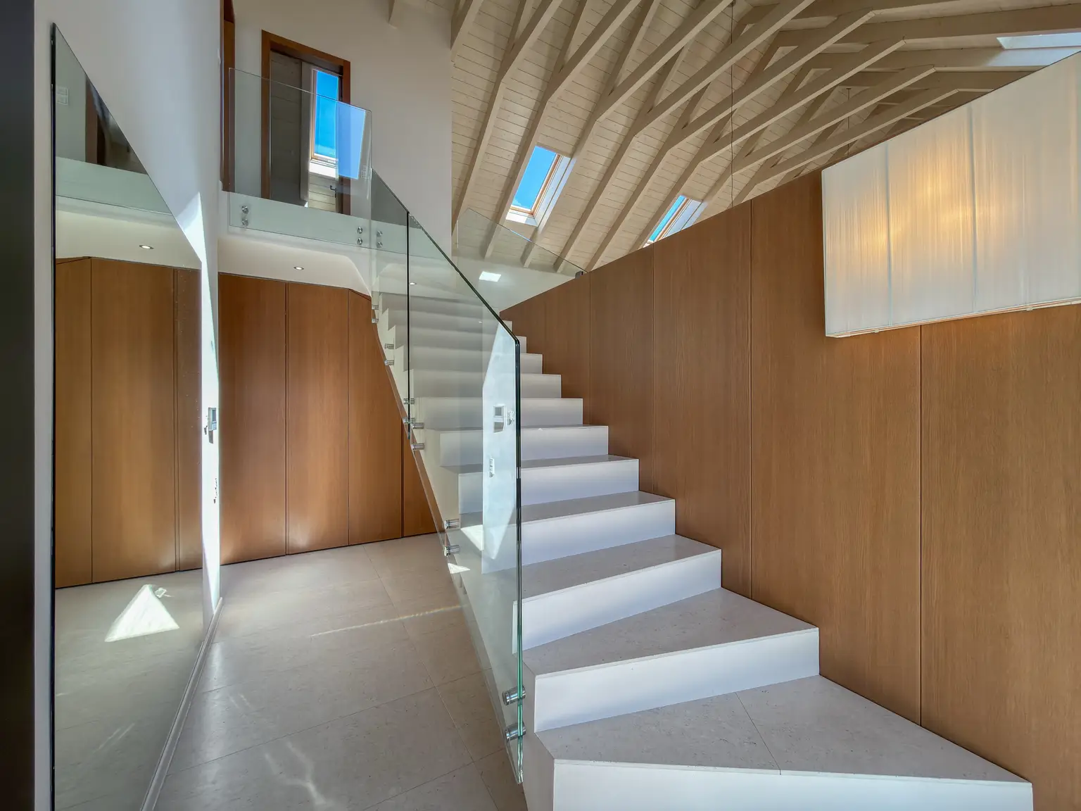 Architektur-Juwel am Neusiedler See: Wenn Großzügigkeit auf absolute Privatsphäre trifft!