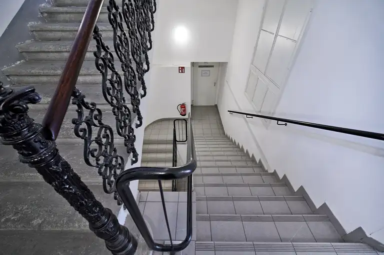 Stiegenhaus innen II