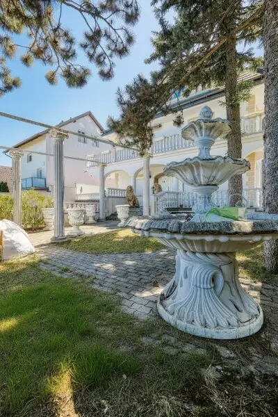 ++ EINE KLASSE FÜR SICH ++ Exklusive 9-Zimmer Villa mit Panoramablick über Wien