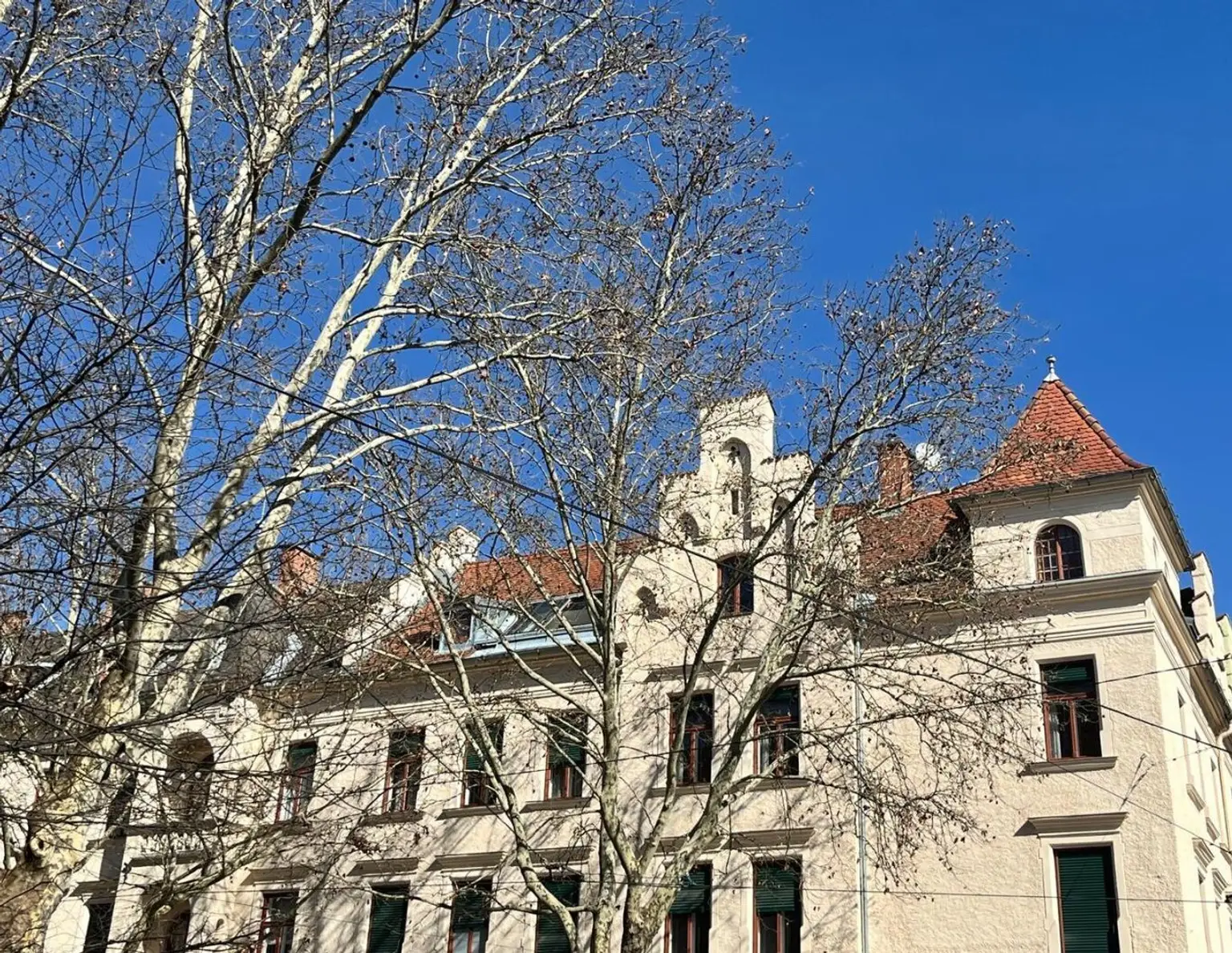 Graz-St. Leonhard: Charmante Altbauwohnung mit modernem Touch - vermietet bis 2028!