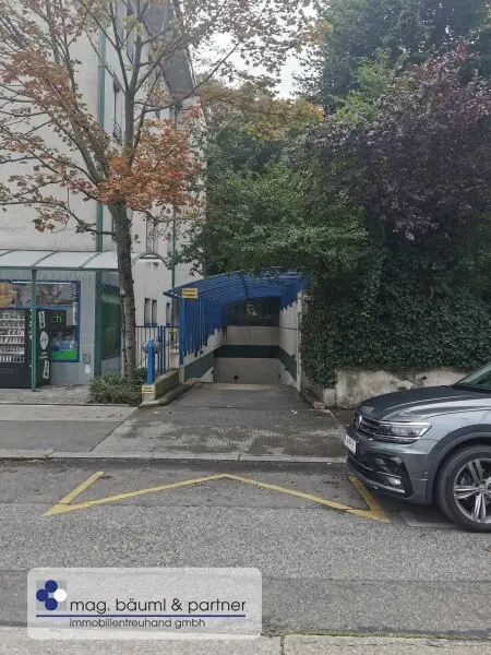 idealer Garagenplatz in Alt Hietzing sucht einen passenden Mieter