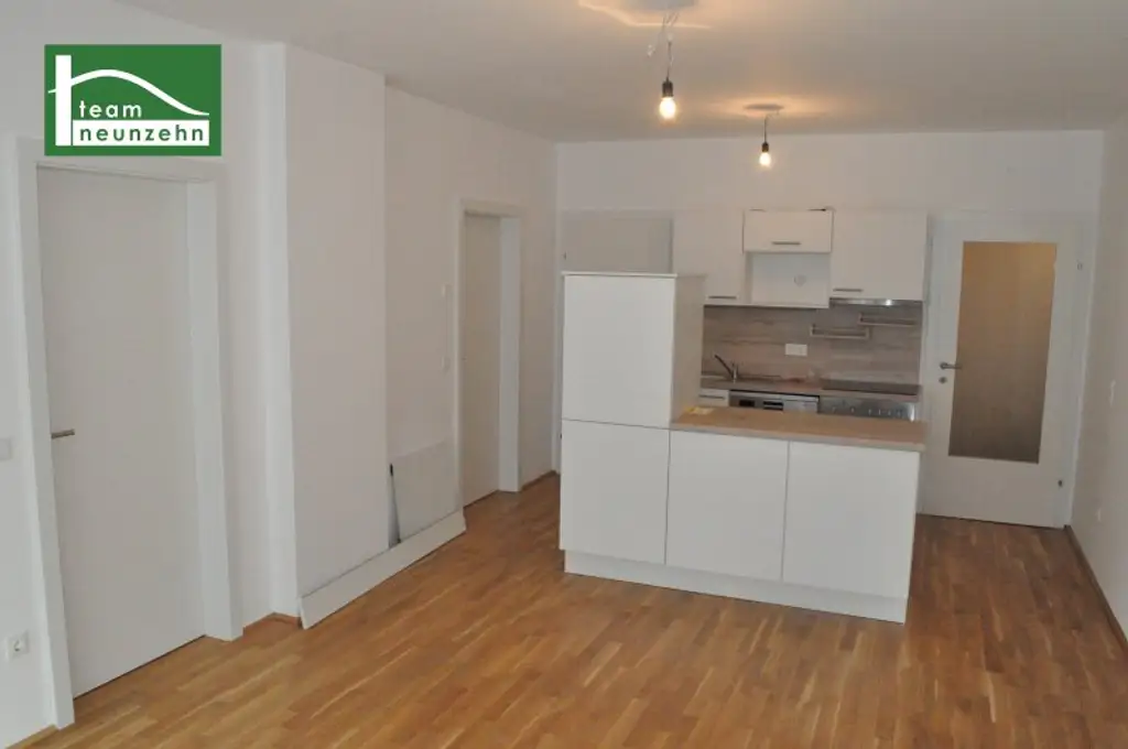 Wundervolle Dachgeschosswohnung mit großer Dachterrasse