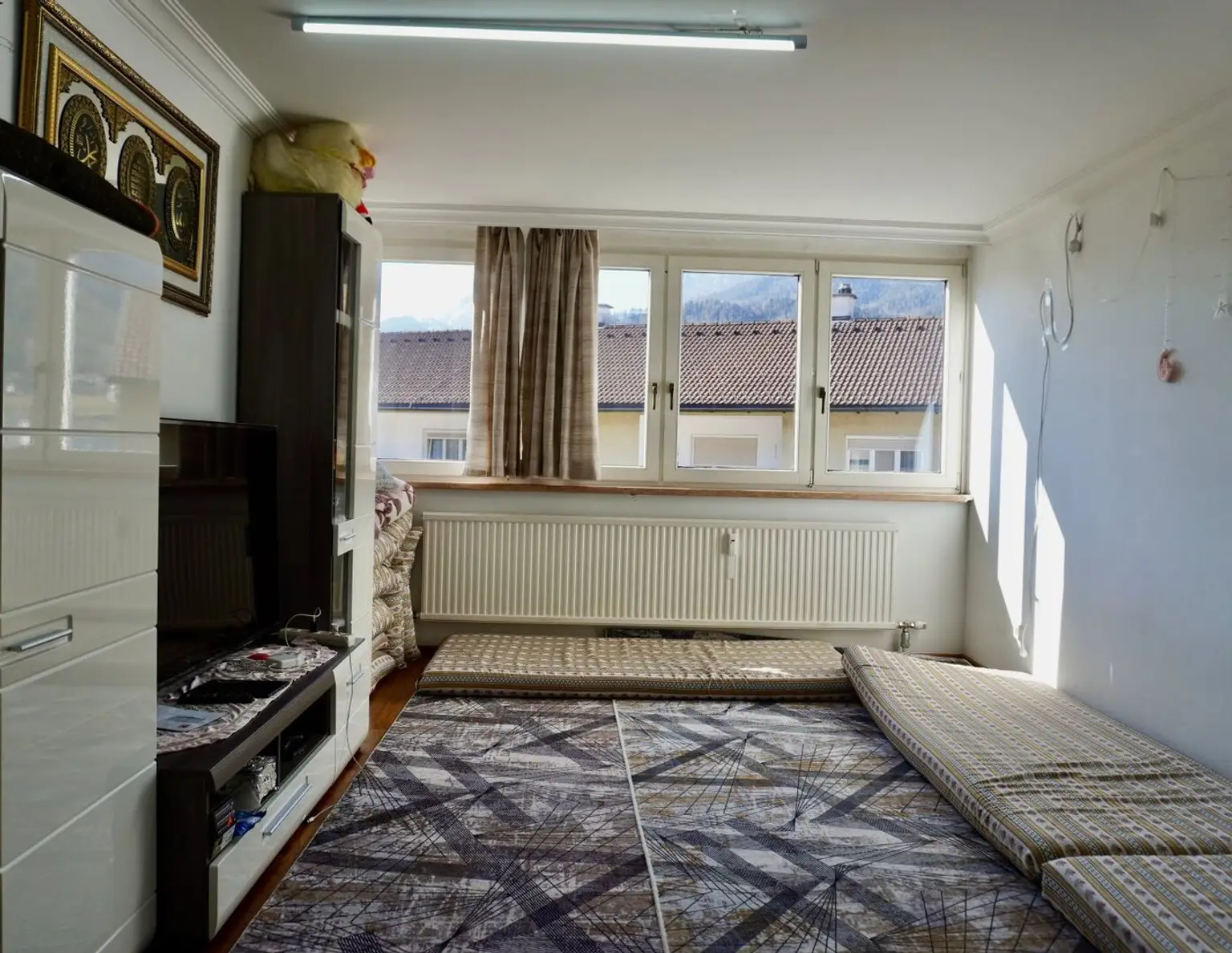 PREISREDUKTION! - Renovierungsbedürftige 5 Zimmer Wohnung in Schwaz: 92m² - Wohnbauförderungswürdig