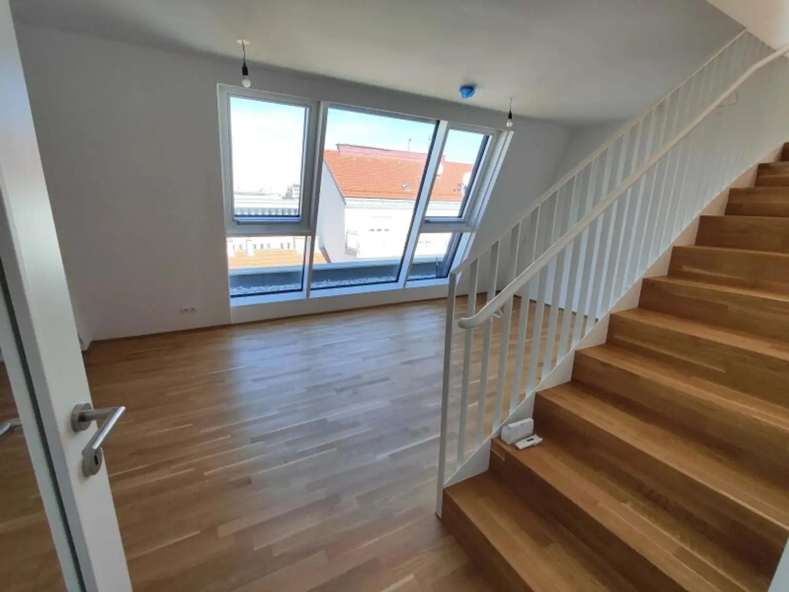 NEUBAU DACHGESCHOß-3-Zimmer-ERSTBEZUG mit Dachterrasse in 1210 Wien! Top 2/51