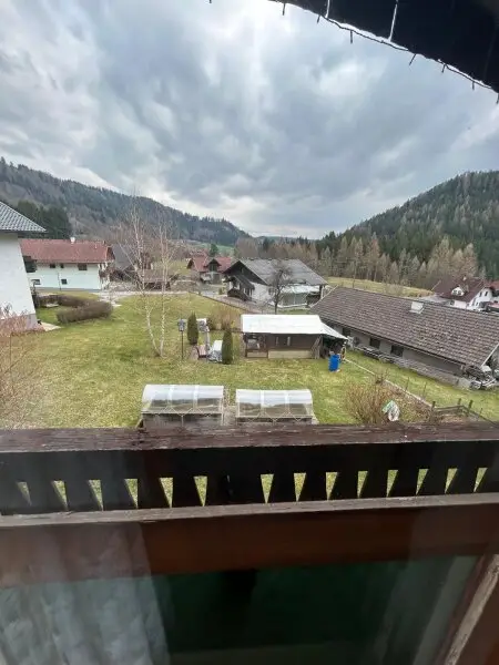 2776 m² Grund + Charmantes Einfamilienhaus im Sonnigen  Himmelberg mit Garten, + Garage & Werkstatt für 199.000 €