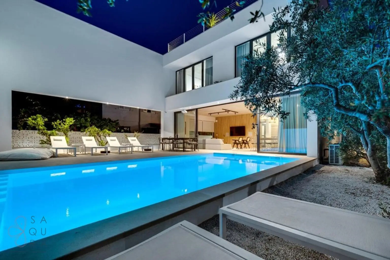 Amazing New Villa auf der Insel Brač – Mediterraner Luxus direkt am Meer