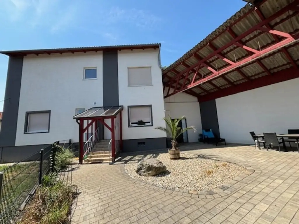 perfekt für Investoren bzw. Bauträger! - Traumhaftes Mehrfamilienhaus in Gols