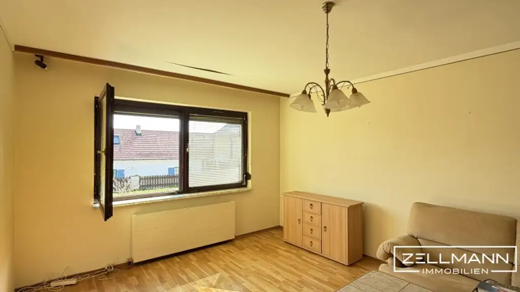 Viel Platz, viele Möglichkeiten – großzügiges Einfamilienhaus | ZELLMANN IMMOBILIEN