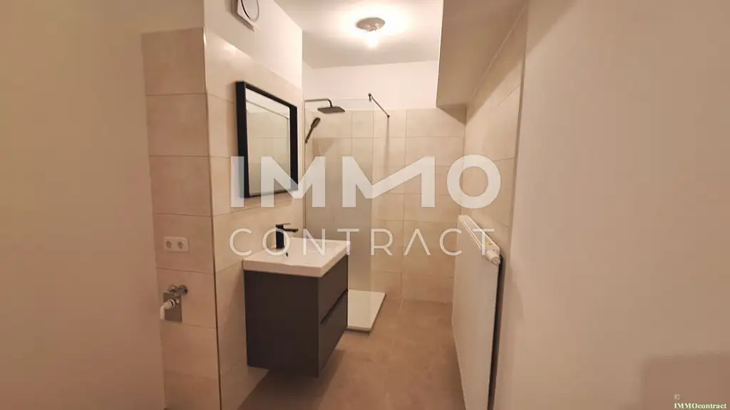 Neu sanierte 64 m² Eigentumswohnung mit Balkon im 2. Liftstock - Zentrum- und Bahnhofsnähe