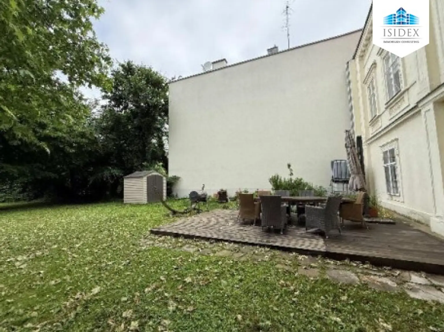 Altehrwürdiges Zinshaus im Herzen der Kurstadt Baden